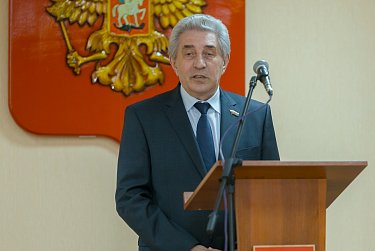 Сергей Грачев поздравил энергетиков Оренбуржья 